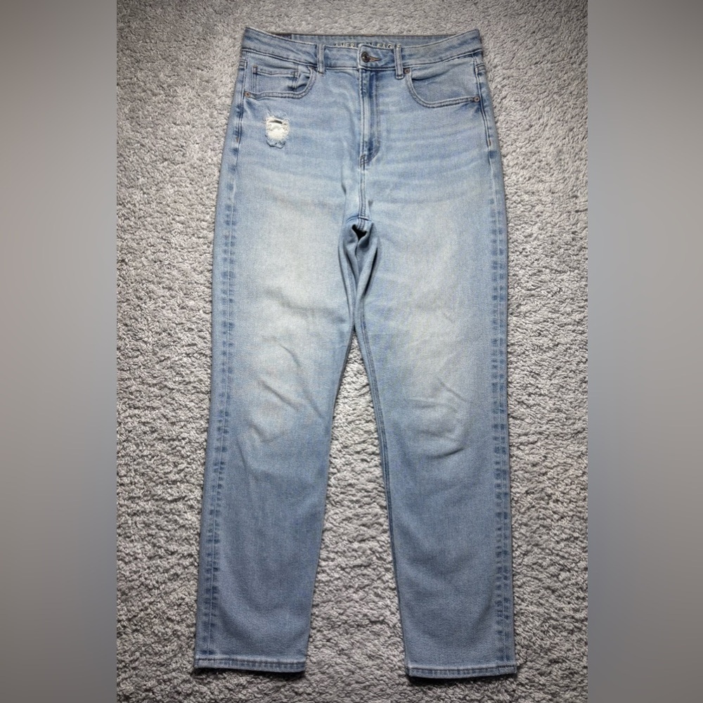 American Eagle Outfitters High-Rise Light Wash Jeans 12 Long